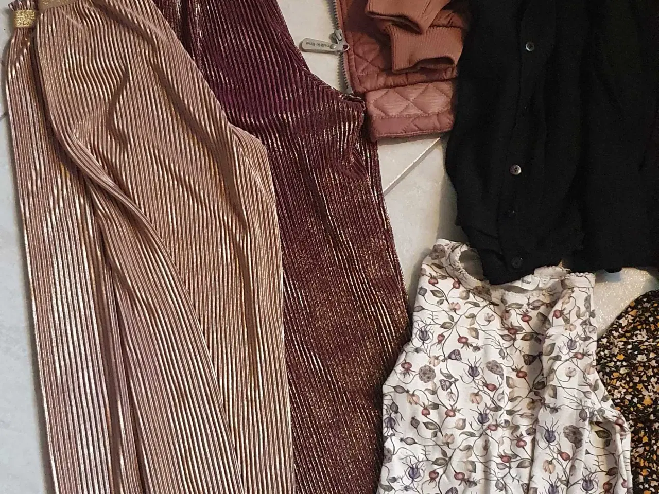 Billede 4 - Blandet tøjpakke str. 116