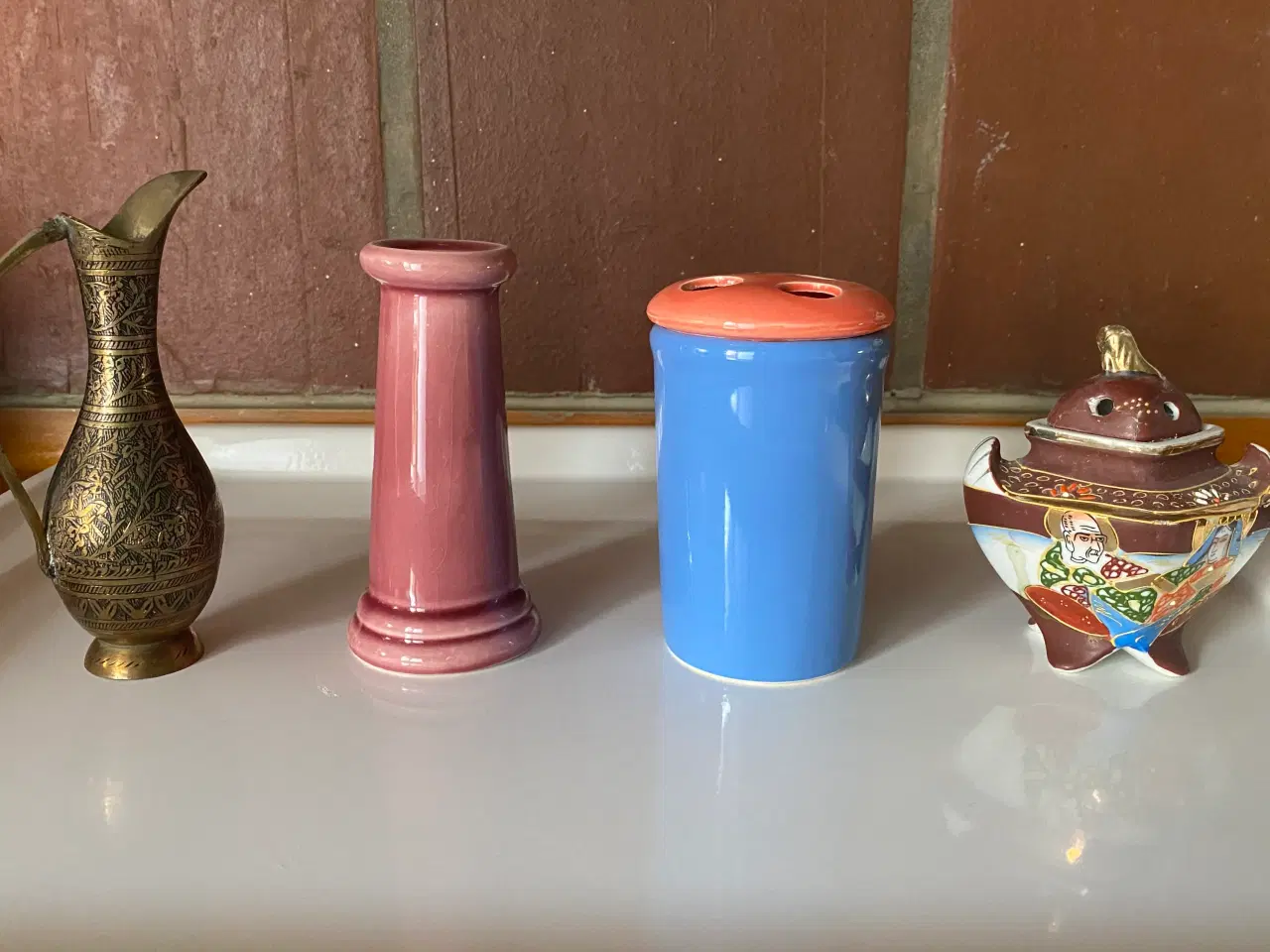 Billede 1 - Vase, lysestage, krus låg, smykkeskrin, kr. 25,-