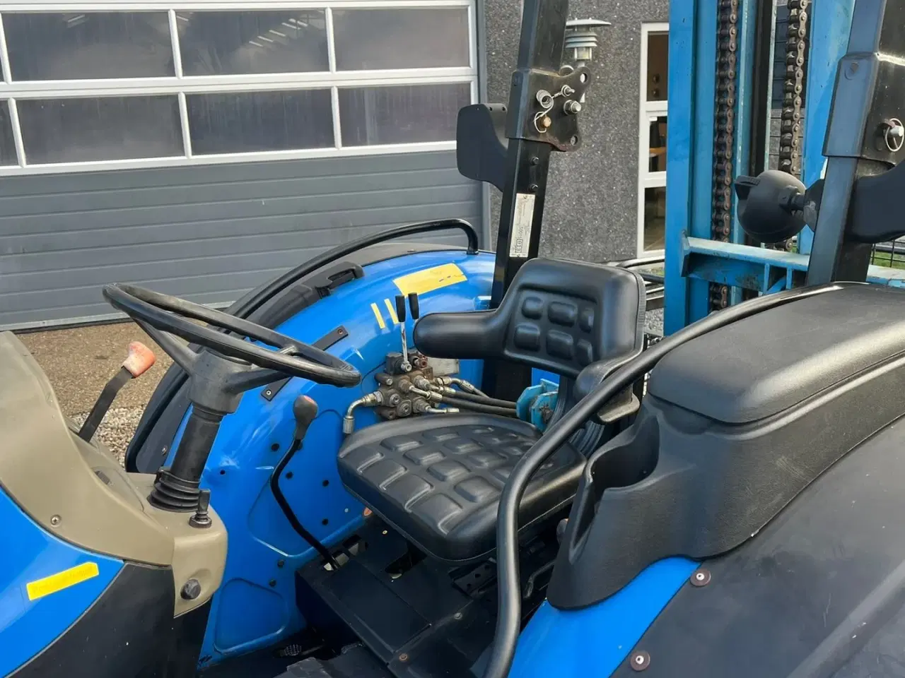 Billede 5 - New Holland TN55D Med Byggelift