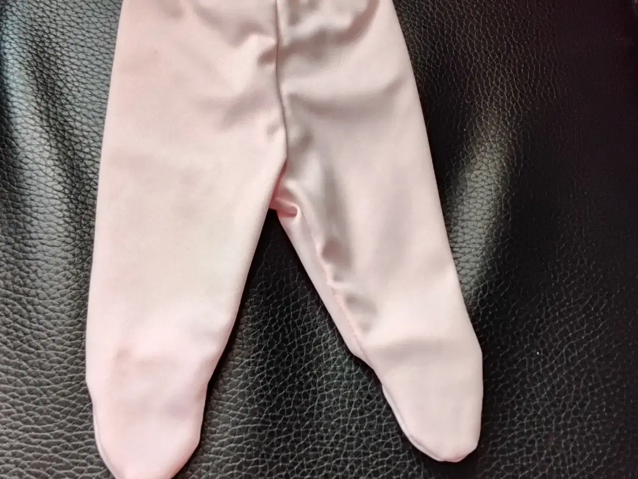 Billede 10 - Nyt dukketøj til Babyborn