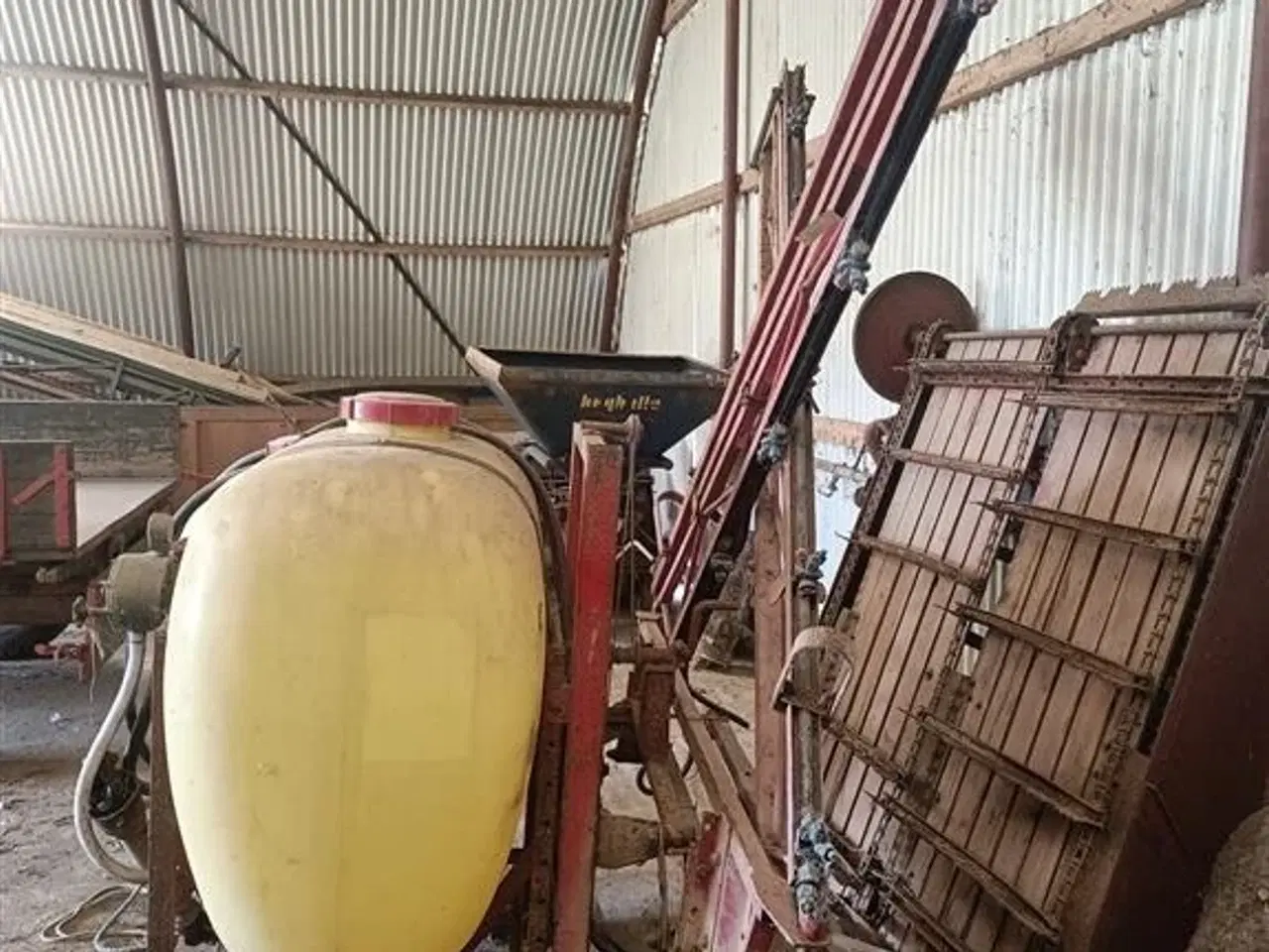 Billede 4 - Hardi 600 liter 12 meter med fronttank  MOMSFRI