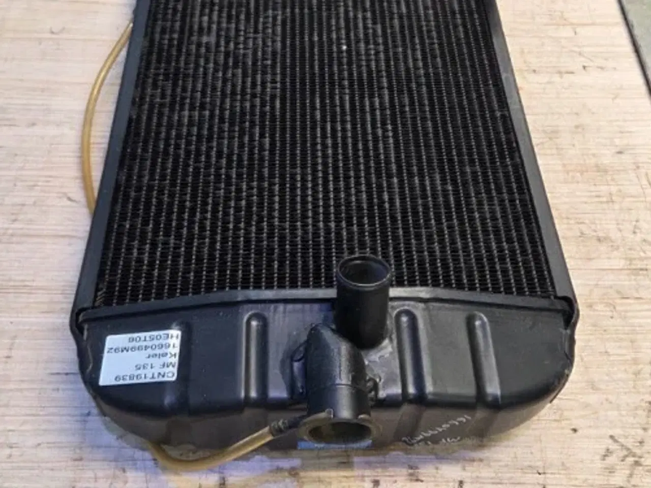 Billede 10 - Massey Ferguson 135 Køler 1660499M92