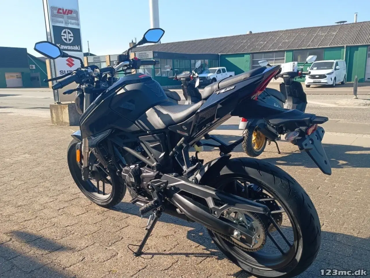 Billede 7 - Voge R 125