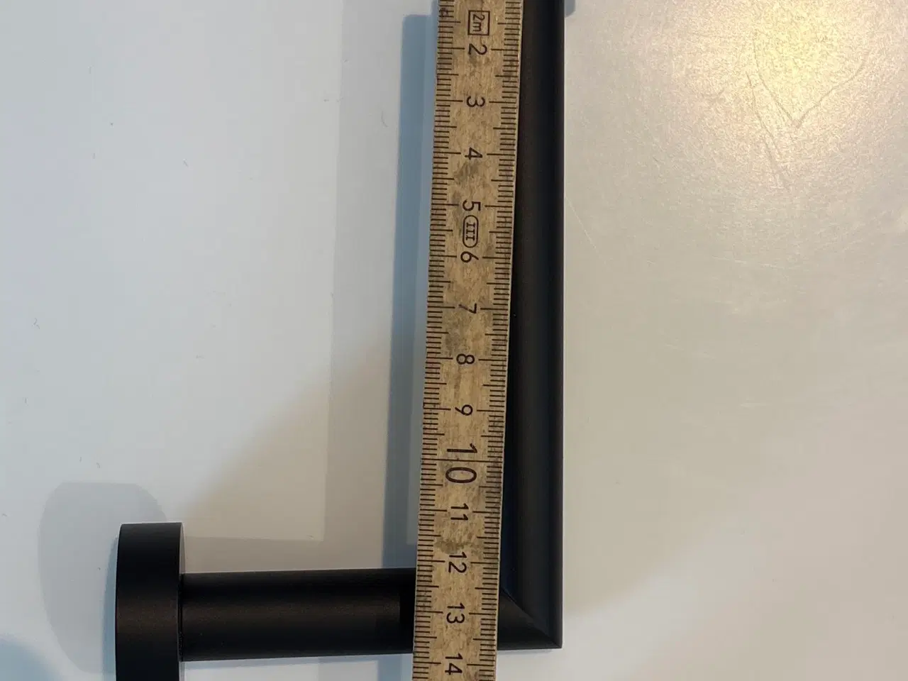 Billede 4 - Toiletpapir holder i sort