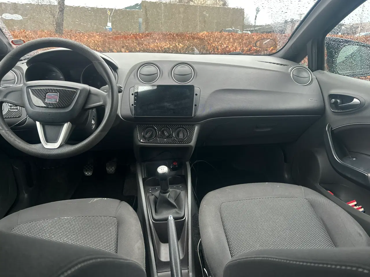 Billede 6 - Seat Ibiza [økonomisk og velkørende bil]