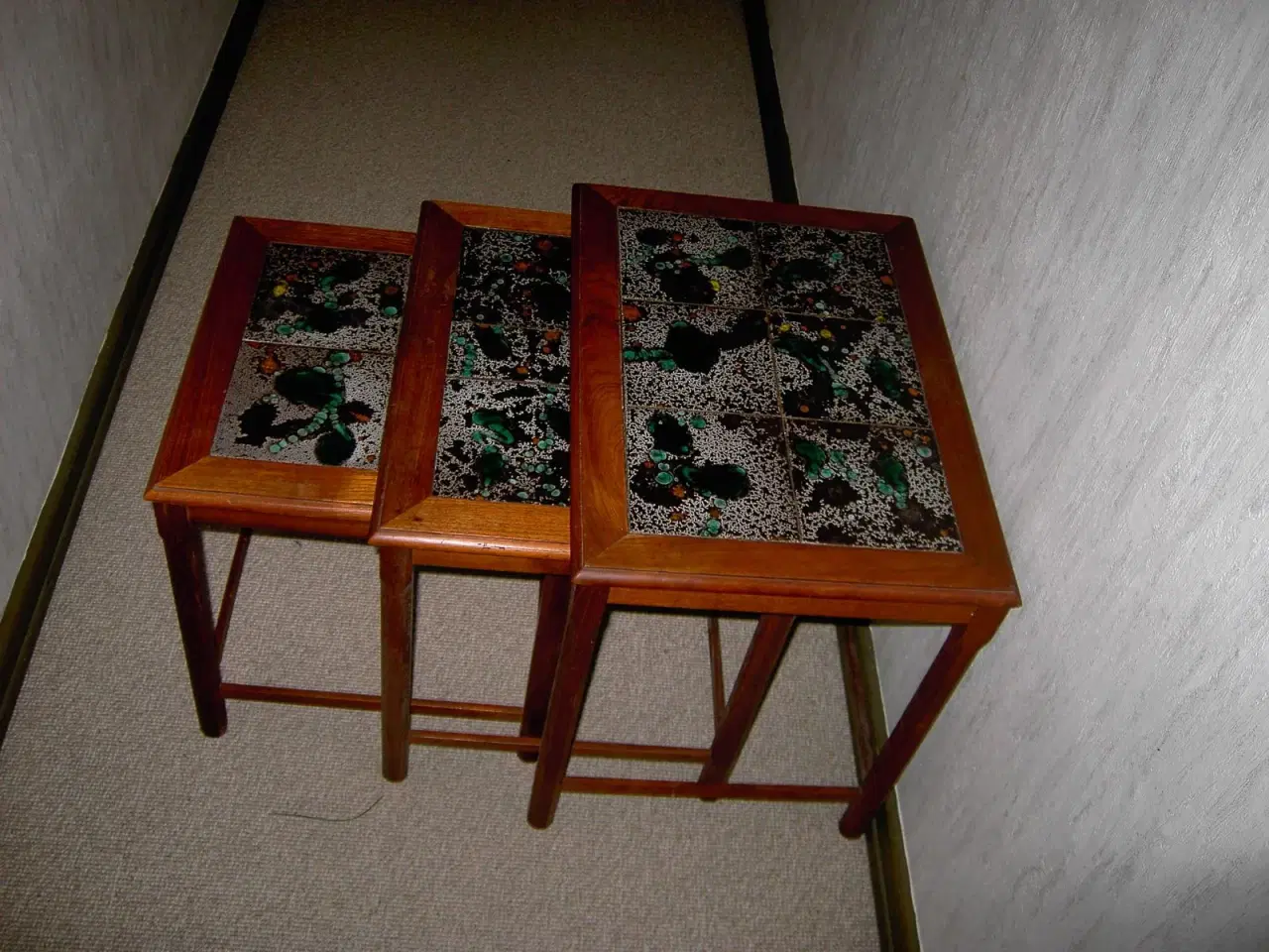 Billede 1 - Udtræksbord i teak, med fliser