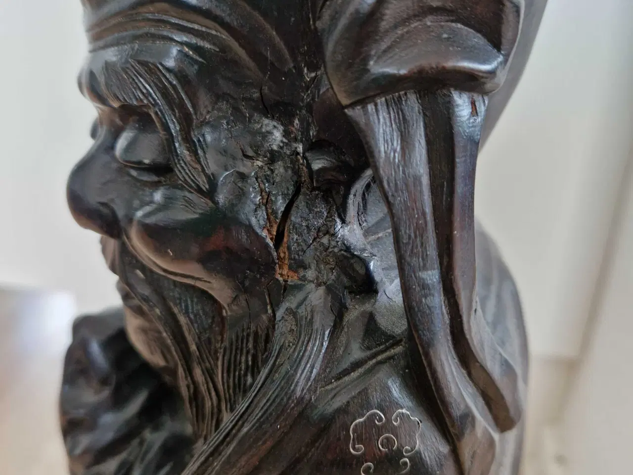 Billede 7 - Antik kinesisk træfigur/lampe 