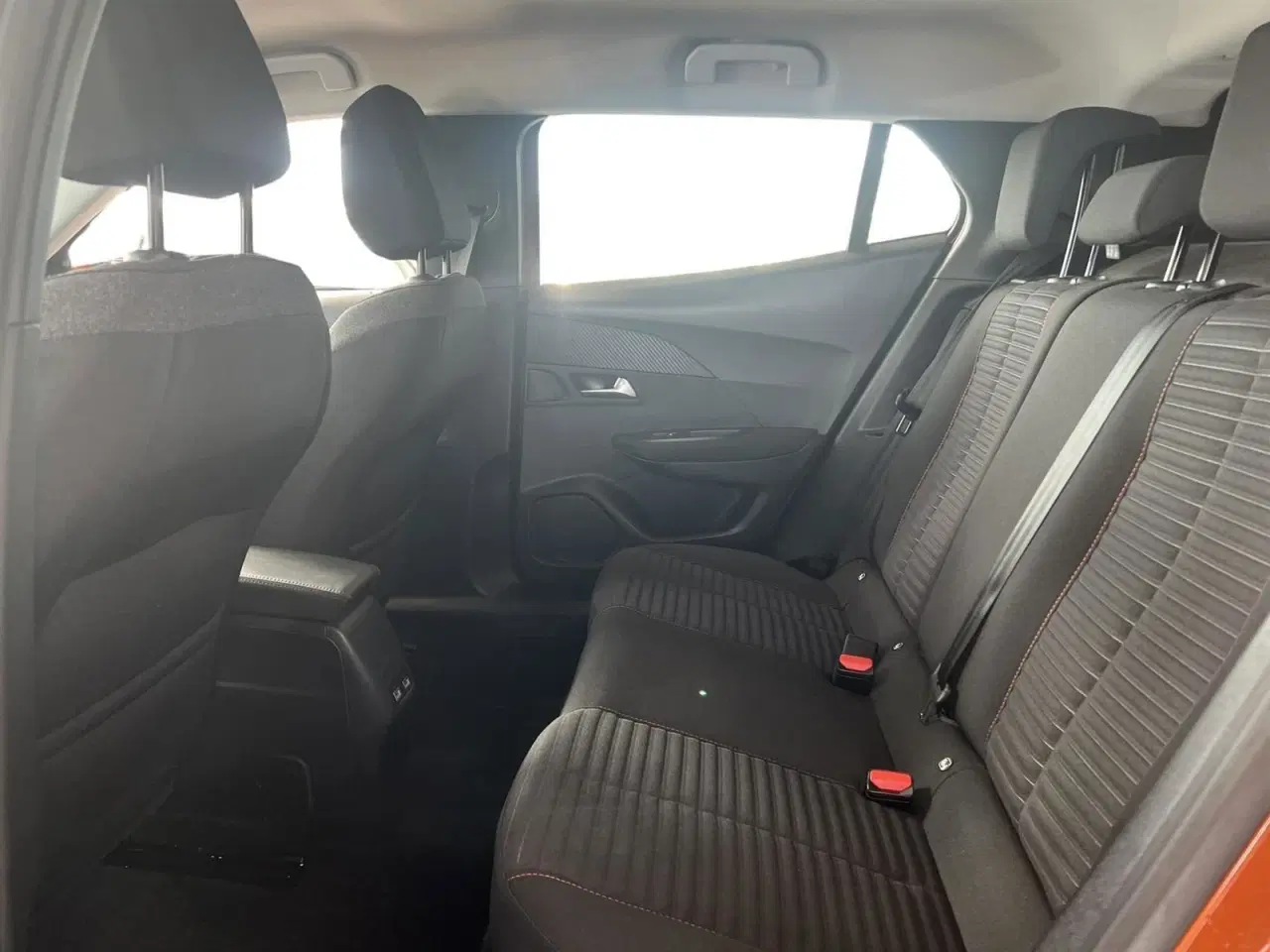 Billede 8 - Peugeot e-2008 50 Active Pack