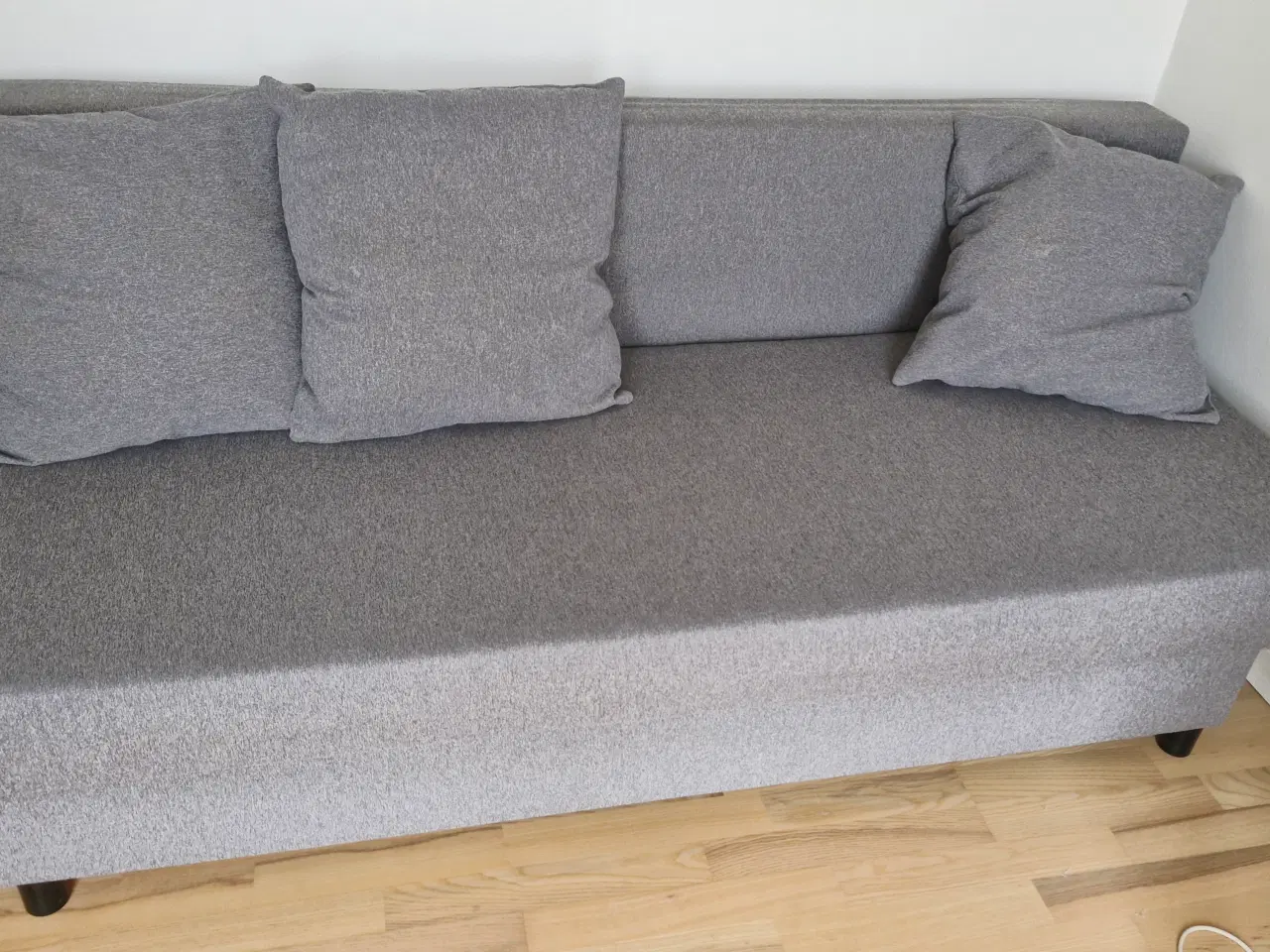 Billede 1 - Sovesofa IKEA, med magasin til opbevaring. Seng