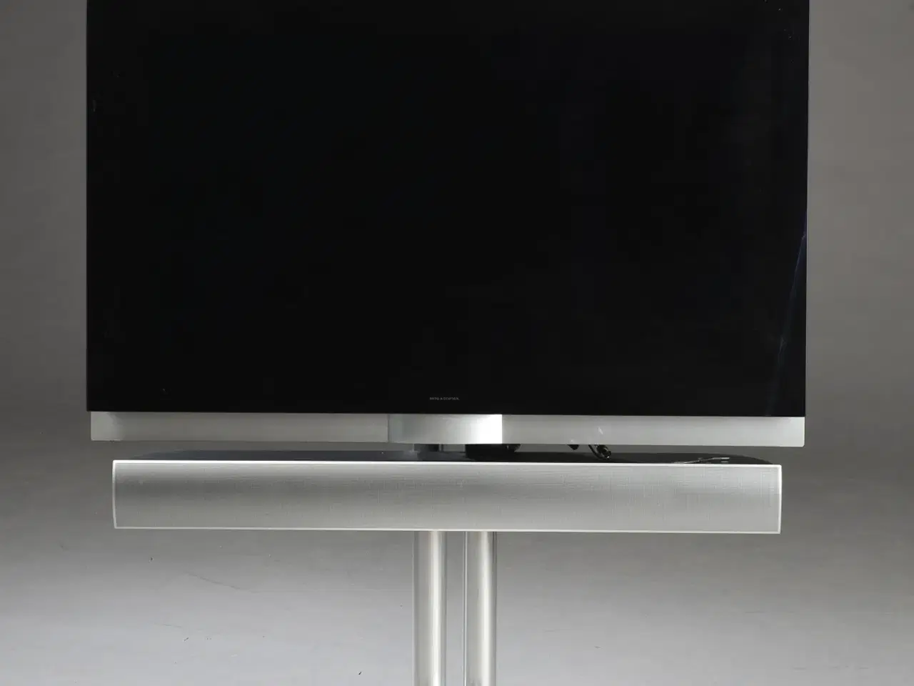 Billede 2 - Gulvstand m. Motor til BeoVision 7-40 Lav/Høj