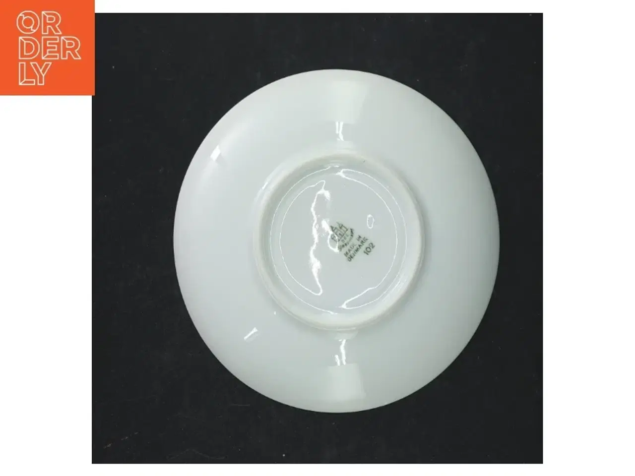 Billede 6 - Porcelænskopper og tallerken fra B&G (str. Tallerkenen 14 cm i diameter. kro, 7 cm i diameter)