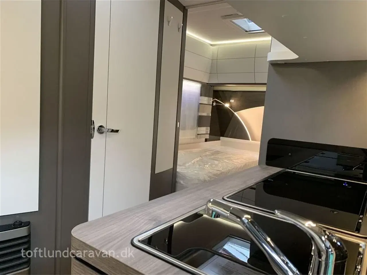 Billede 9 - 2026 - Hobby Excellent Edition 495 UL   Mest populære vogn med enkeltsenge. NY 2026 MODEL, KOMMER SNART PÅ LAGER = ring og hør nærmere