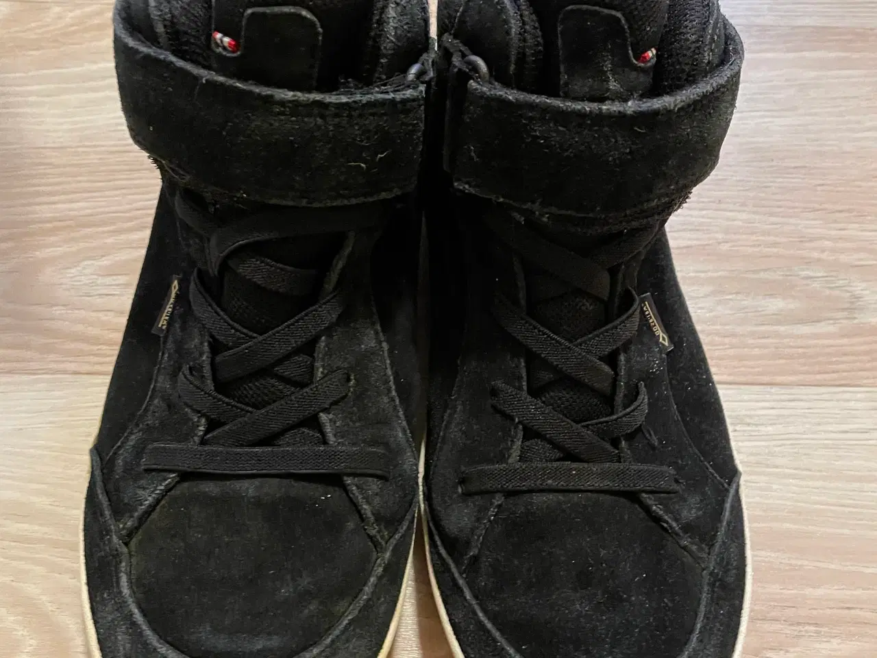 Billede 4 - Gore-tex støvler str 40