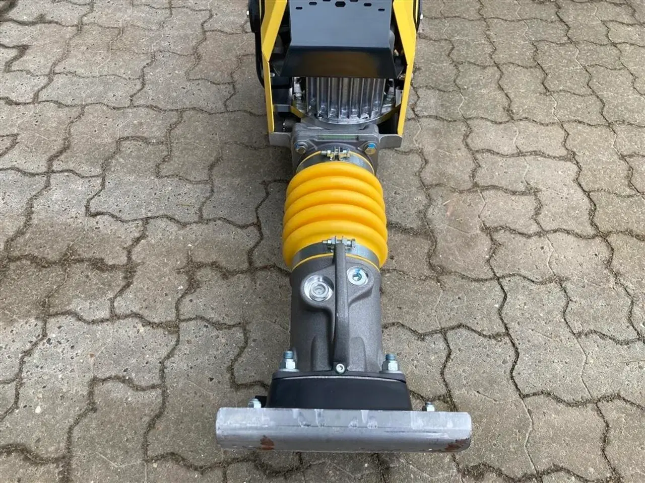 Billede 11 - Bomag BT 60E Elstamper/jordloppe med batteripakke og lader