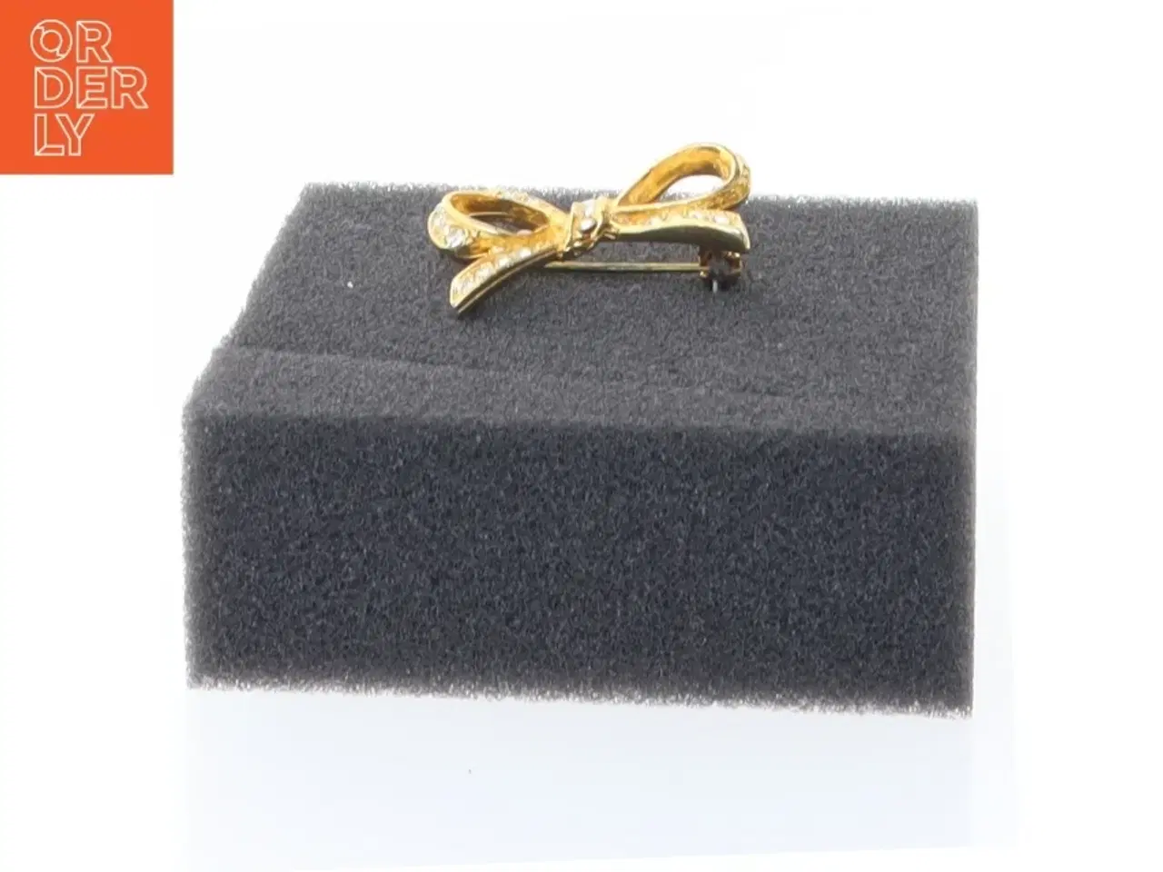 Billede 4 - Gylden broche med simulerede diamanter (str. 3 cm)