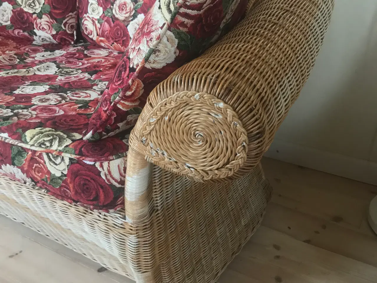 Billede 4 - Fin kurvesofa og stol