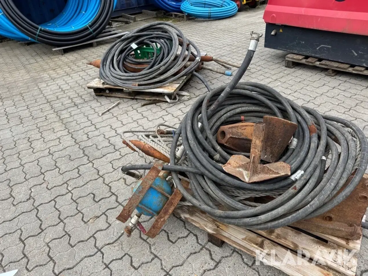 Billede 1 - Jordraketter med udsty