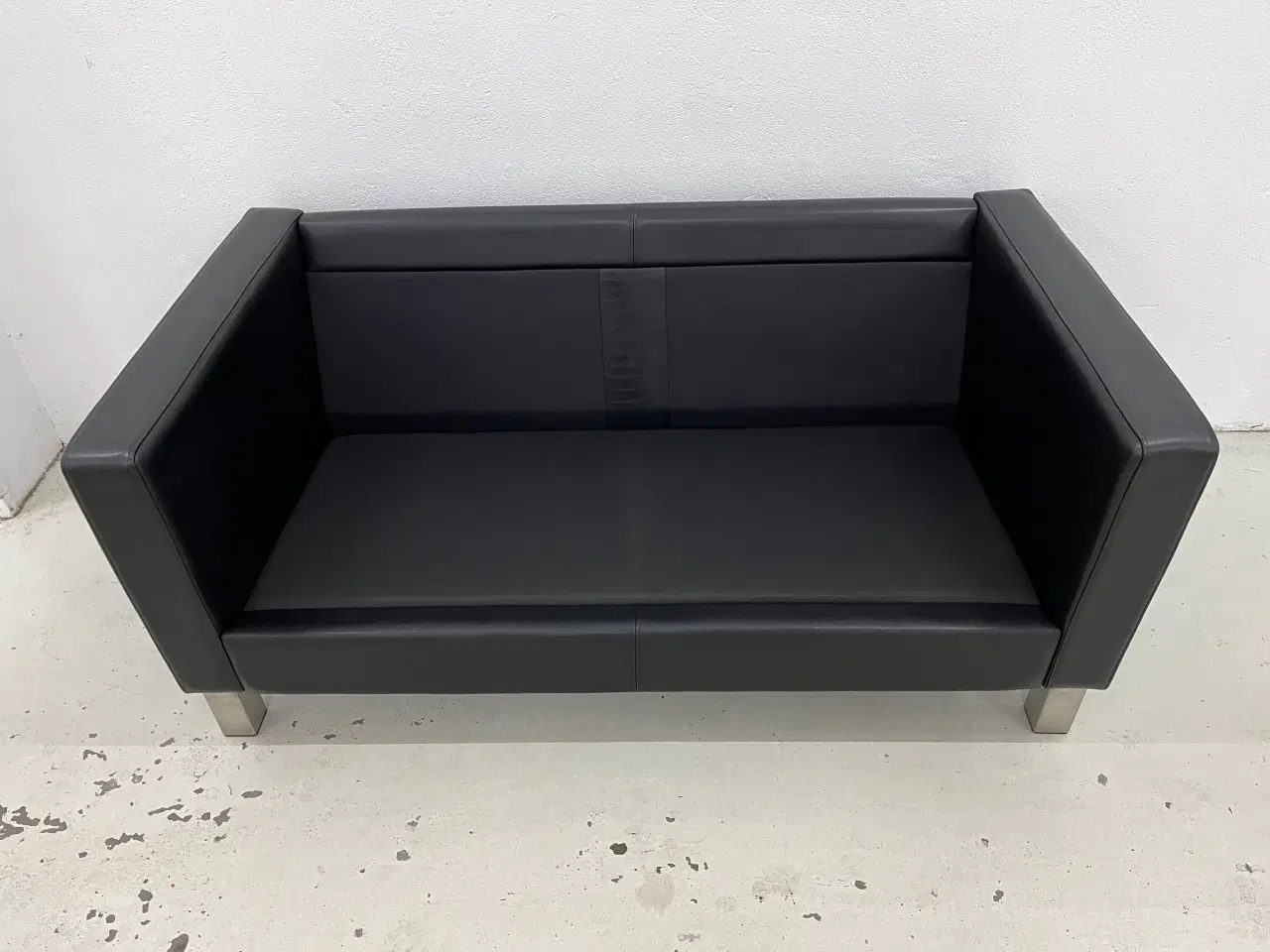 Billede 10 - Mogens Hansen MH321 2 Pers.Sofa i sort llder.
