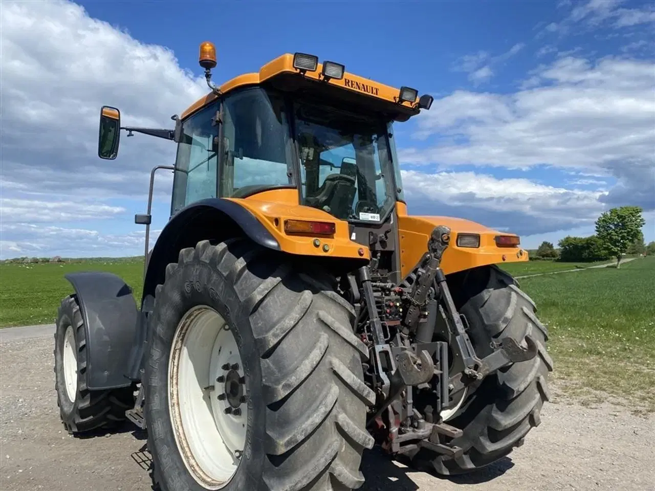 Billede 8 - Renault Ares 816 kun kørt 6.360 timer. Utrolig velholdt.
