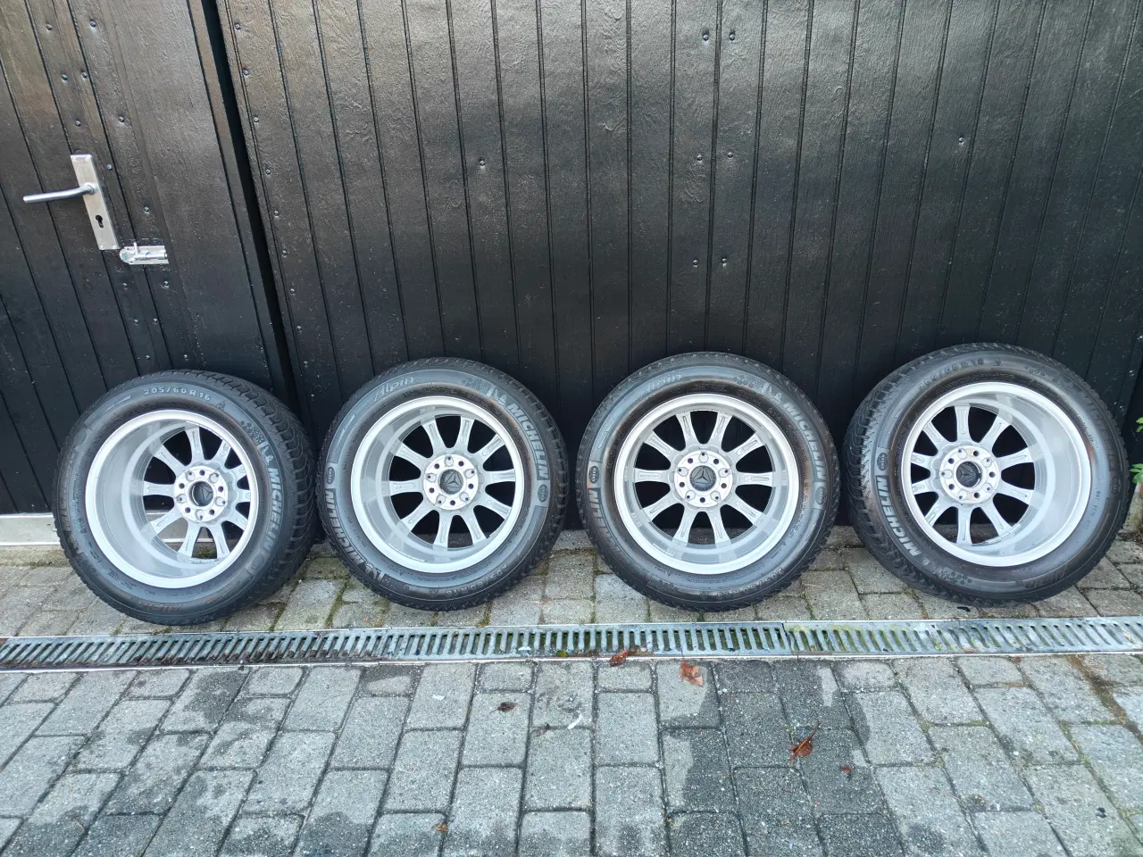 Billede 8 - 5x112 Mercedes fælge 16" Michelin vinterdæk 2300kr