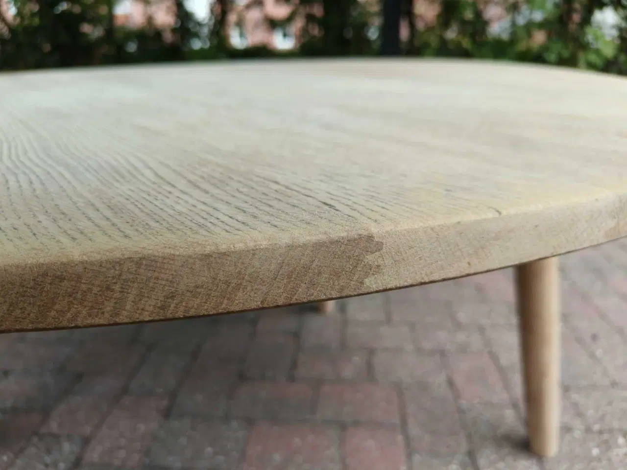 Billede 19 - Rundt massiv egetræsbord