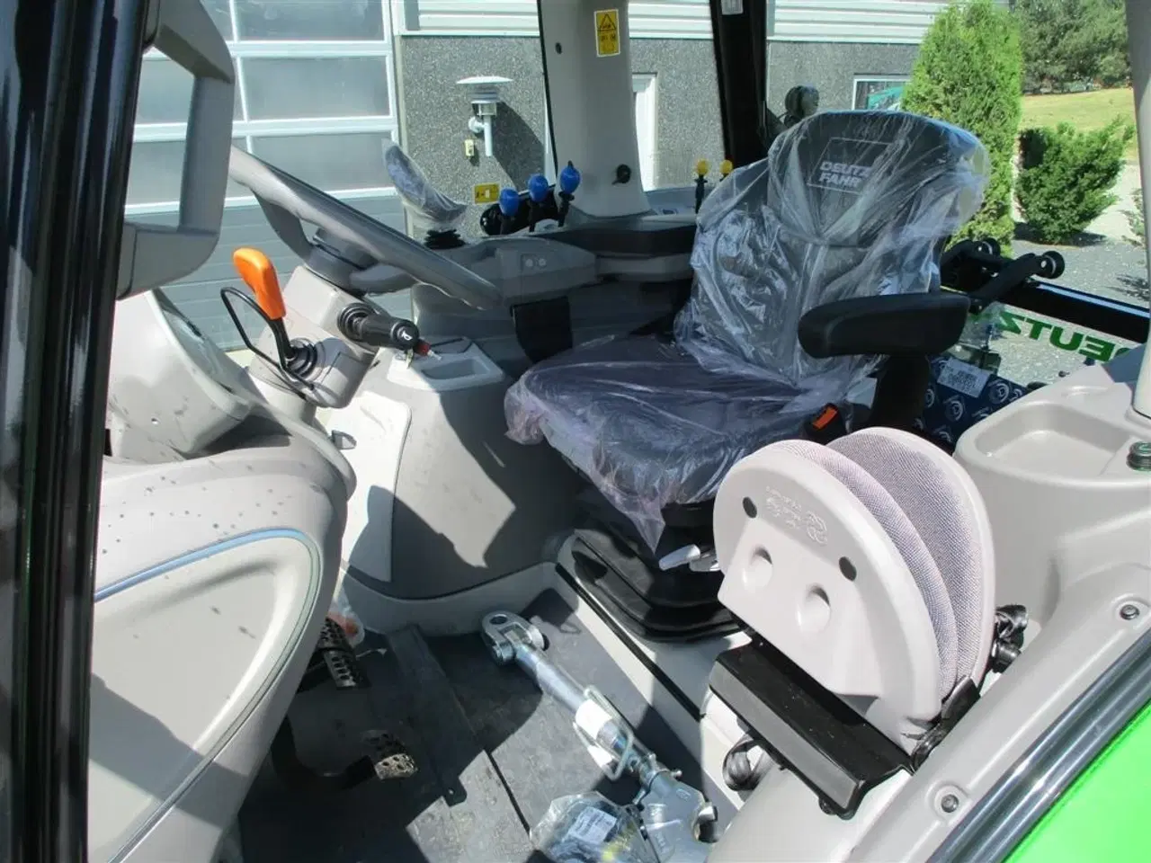 Billede 10 - Deutz-Fahr Agrotron 6205G New and Unused tractor