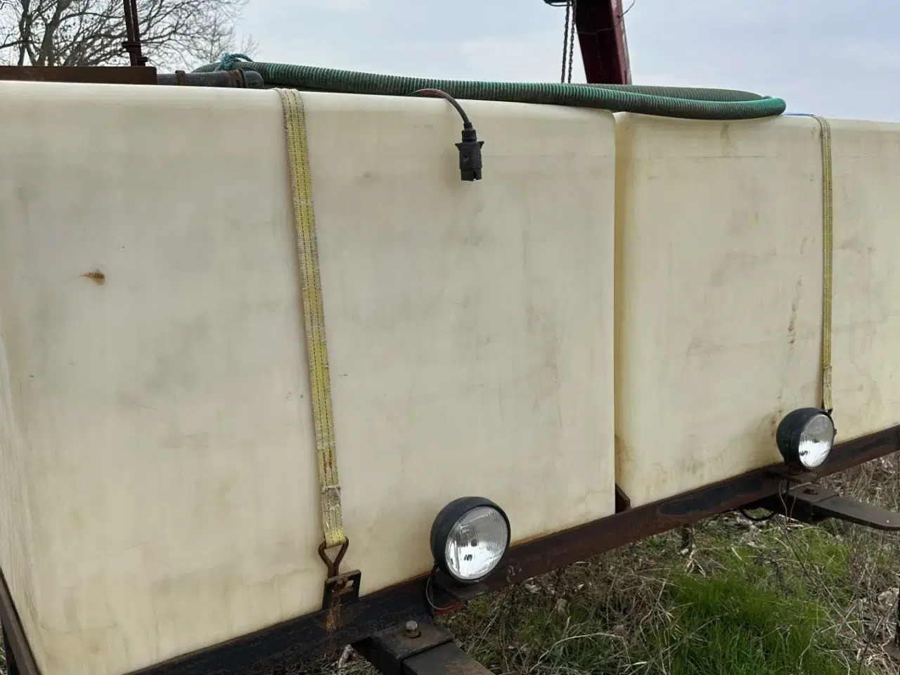 Billede 2 - Kyndestoft Fronttank med PTO pumpe
