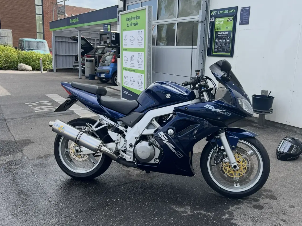 Billede 3 - Meget flot og hurtig Suzuki SV1000S til salg 