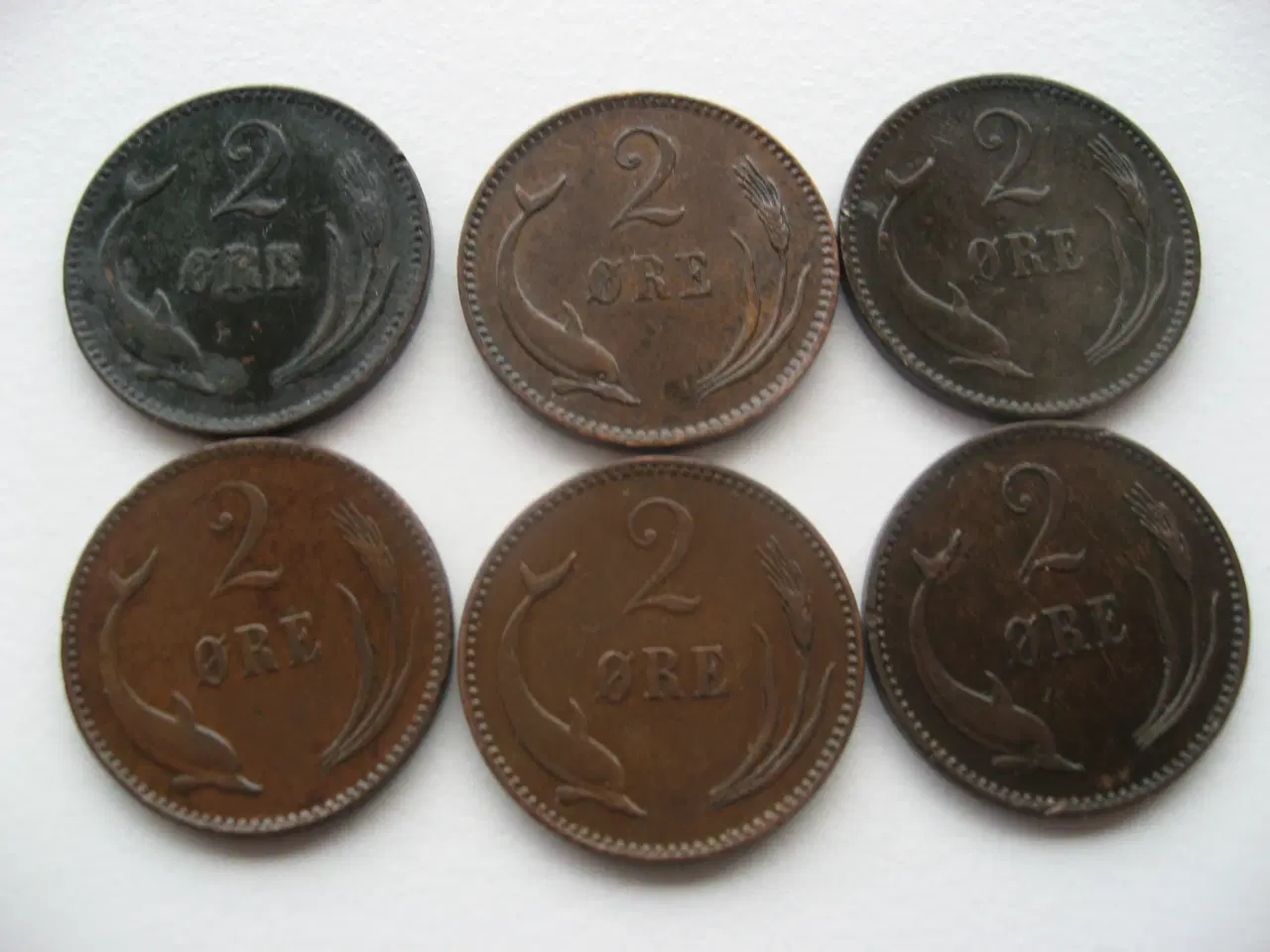 Billede 2 - Flotte delfin 2 ører 1891-1906, samlet pris 6 stk
