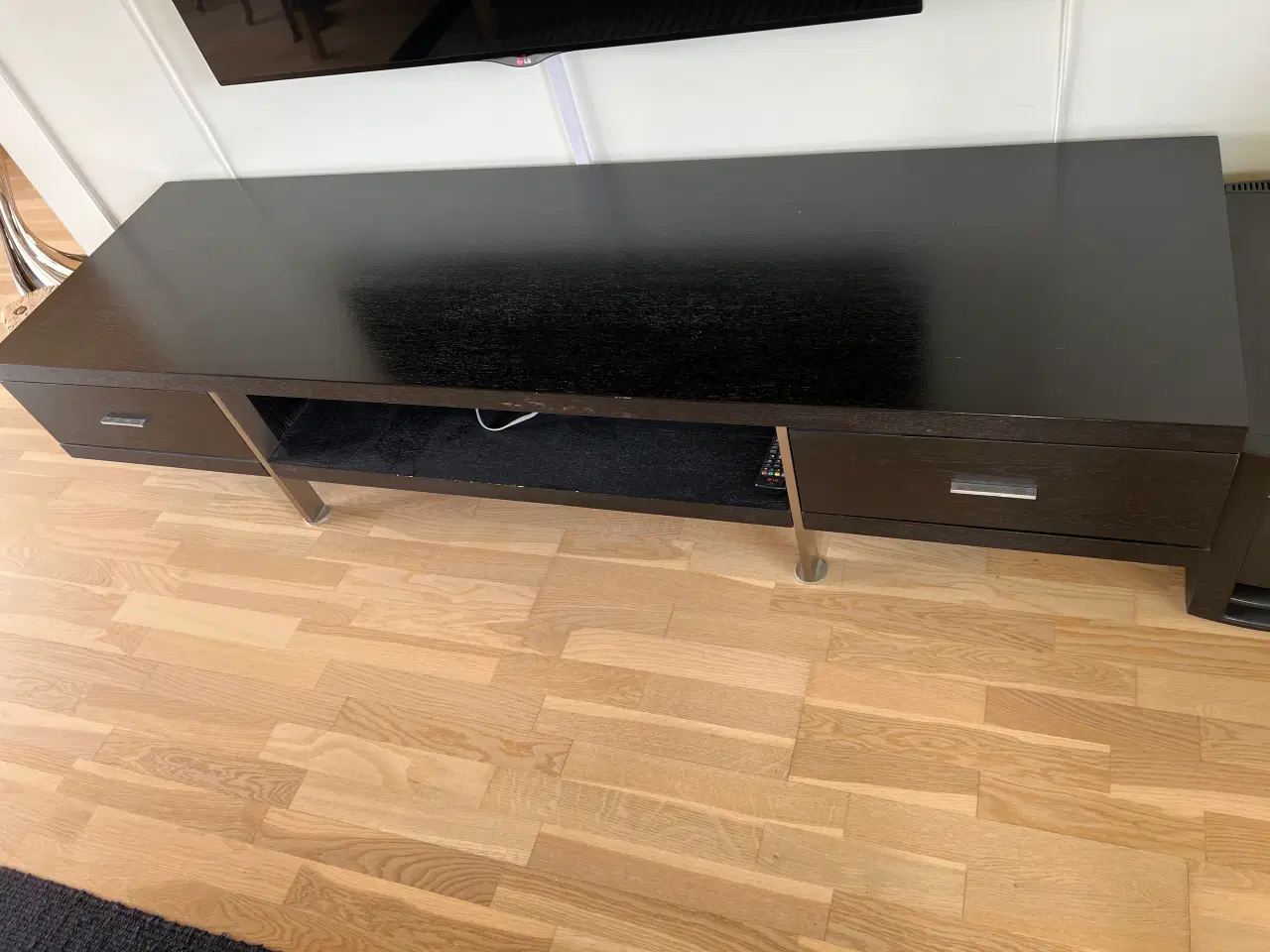 Billede 2 - TV-BORD