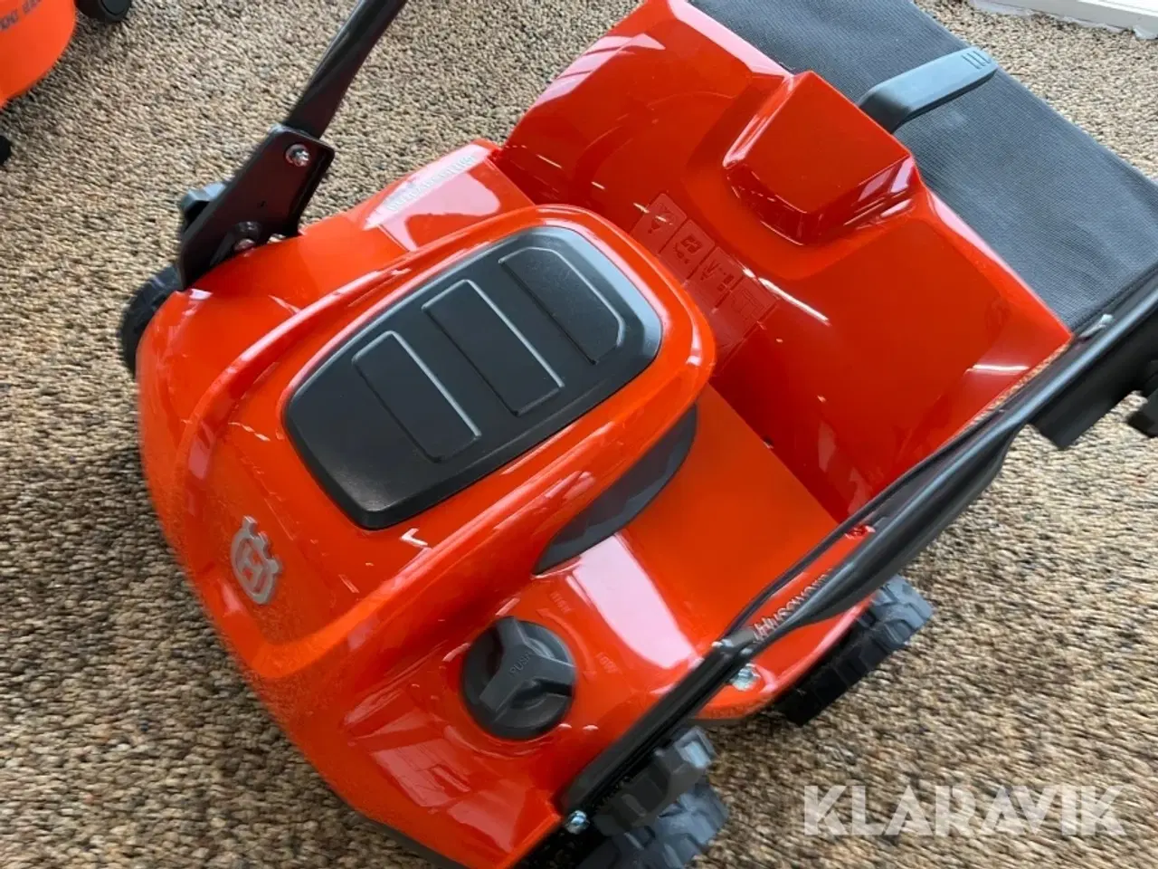 Billede 5 - Mosfjerne Husqvarna S138C