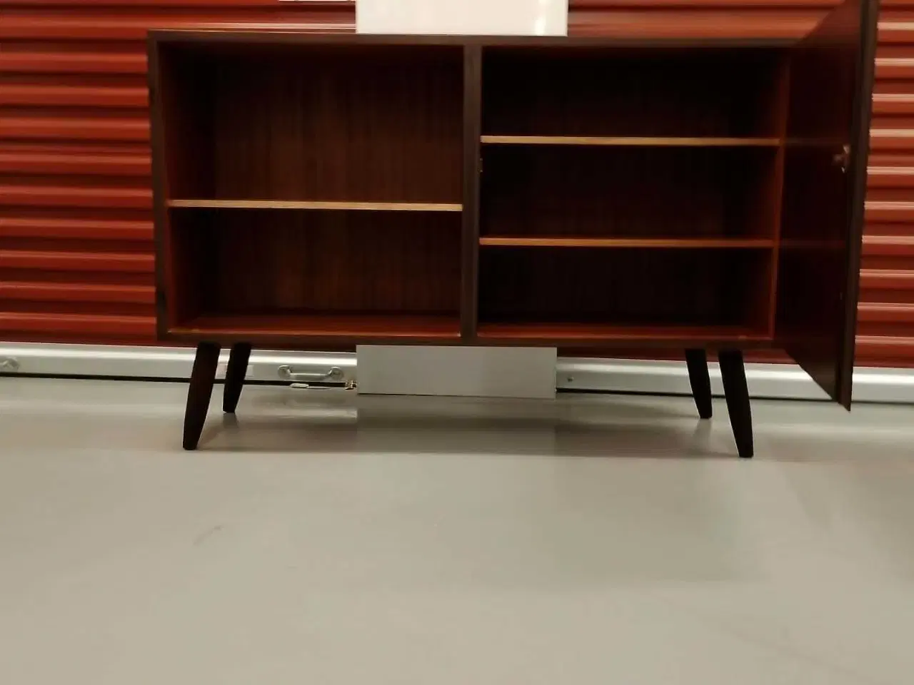 Billede 5 - Virkelig flot retro skænk I palisander sælges 