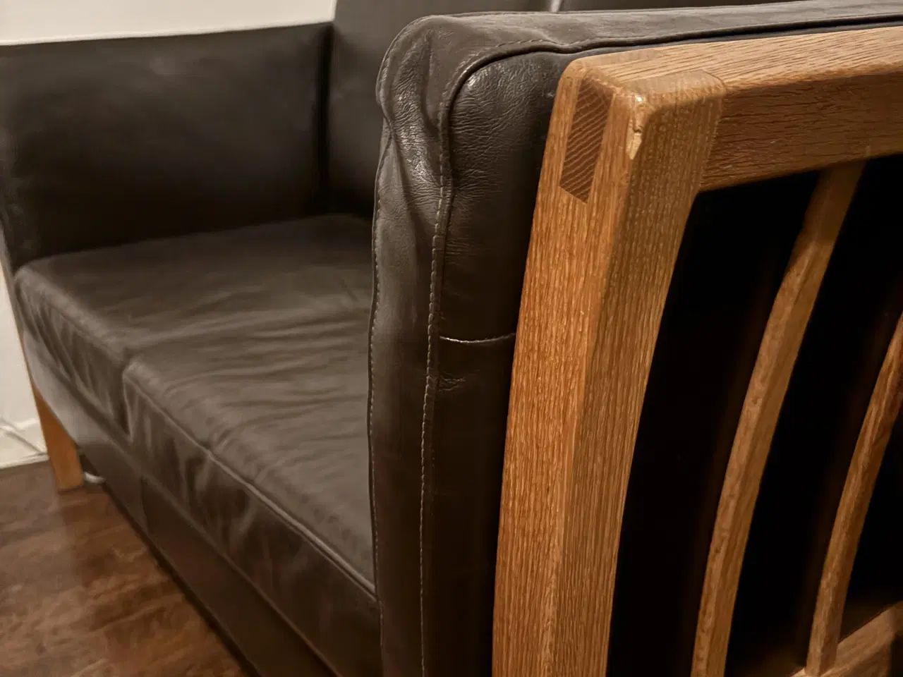 Billede 2 - Cognac farvet Læder sofa