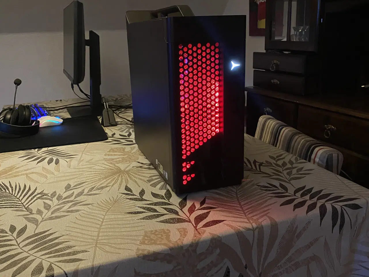 Billede 2 - God Gamer Computer 