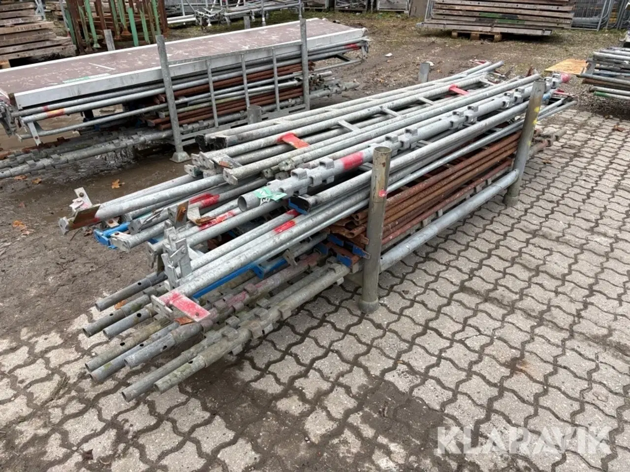 Billede 1 - Assorteret stillads udstyr