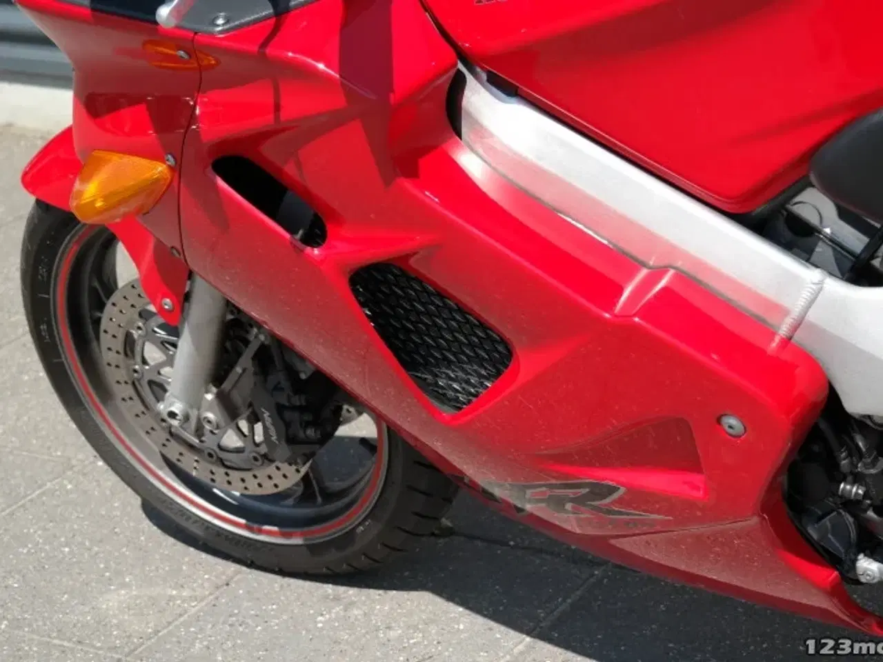 Billede 24 - Honda VFR 800 F MC-SYD       BYTTER GERNE