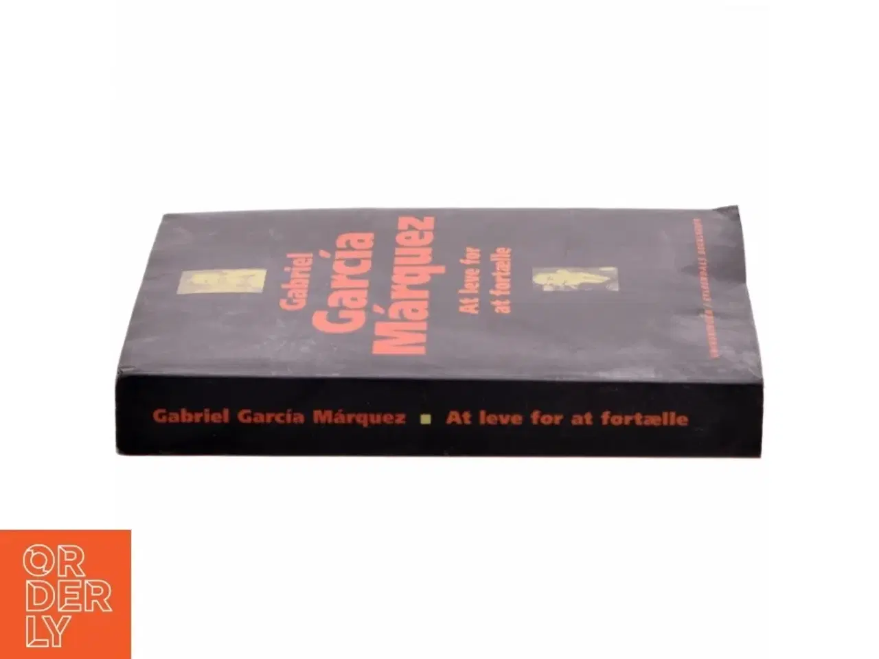 Billede 2 - At leve for at fortælle af Gabriel Garc&#237;a M&#225;rquez (Bog)