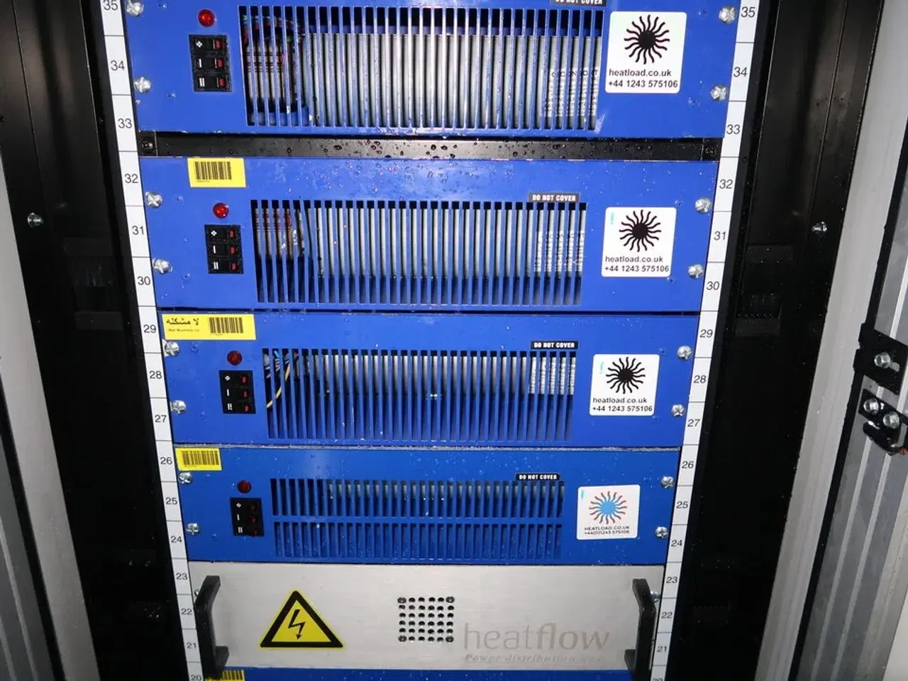Billede 25 - 20 fods isolering container indrettet som testcenter af overskudsvarme (læs beskrivelse)