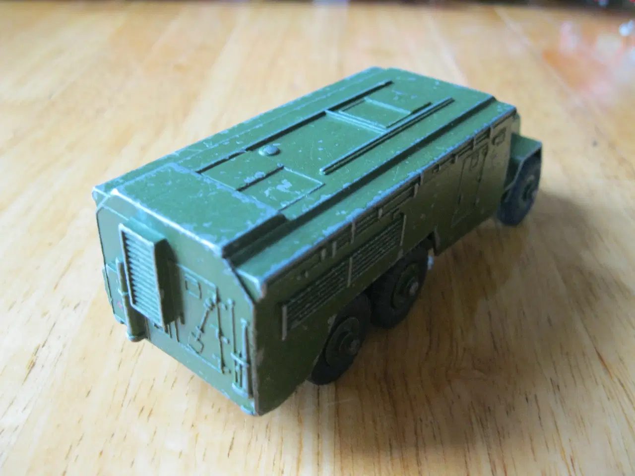 Billede 2 - Dinky toys,made in England