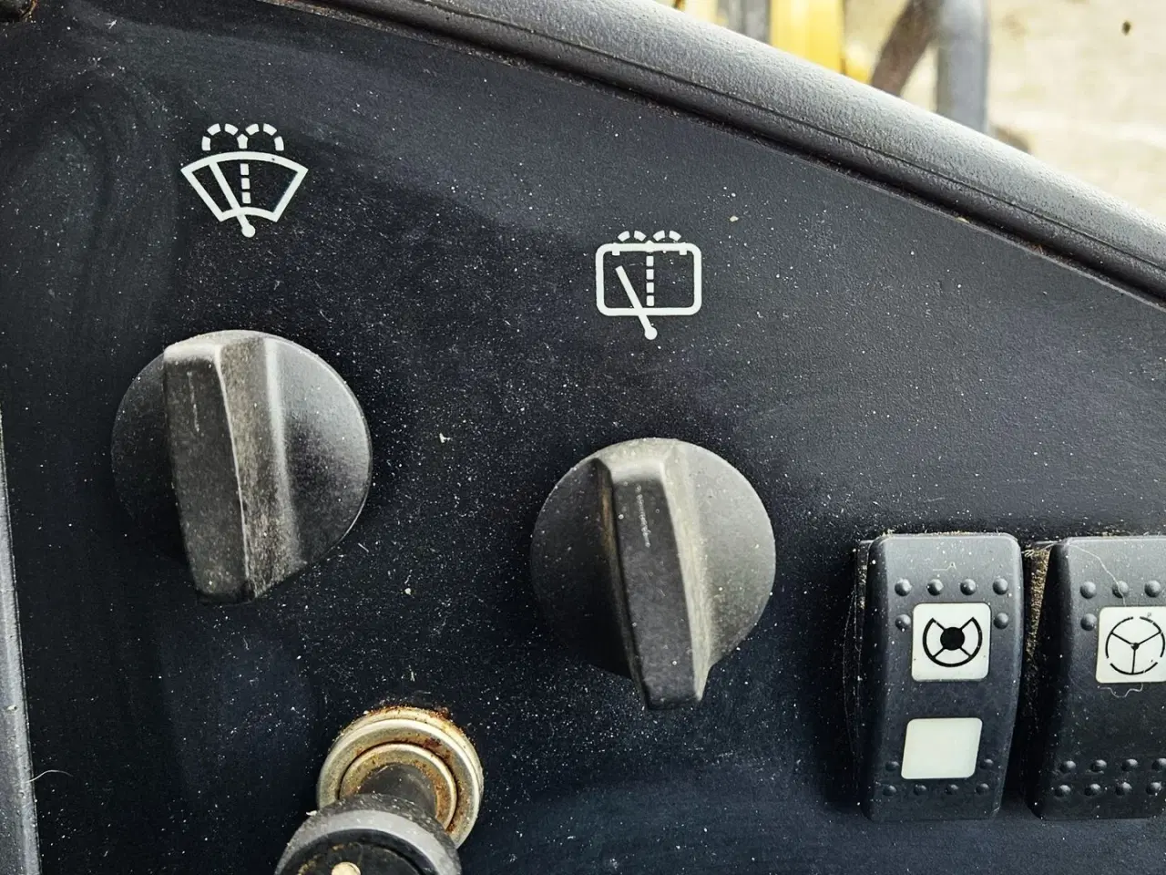 Billede 17 - Caterpillar 930G / brede dæk, 3. funktion og smøreanlæg / god servicehistorik