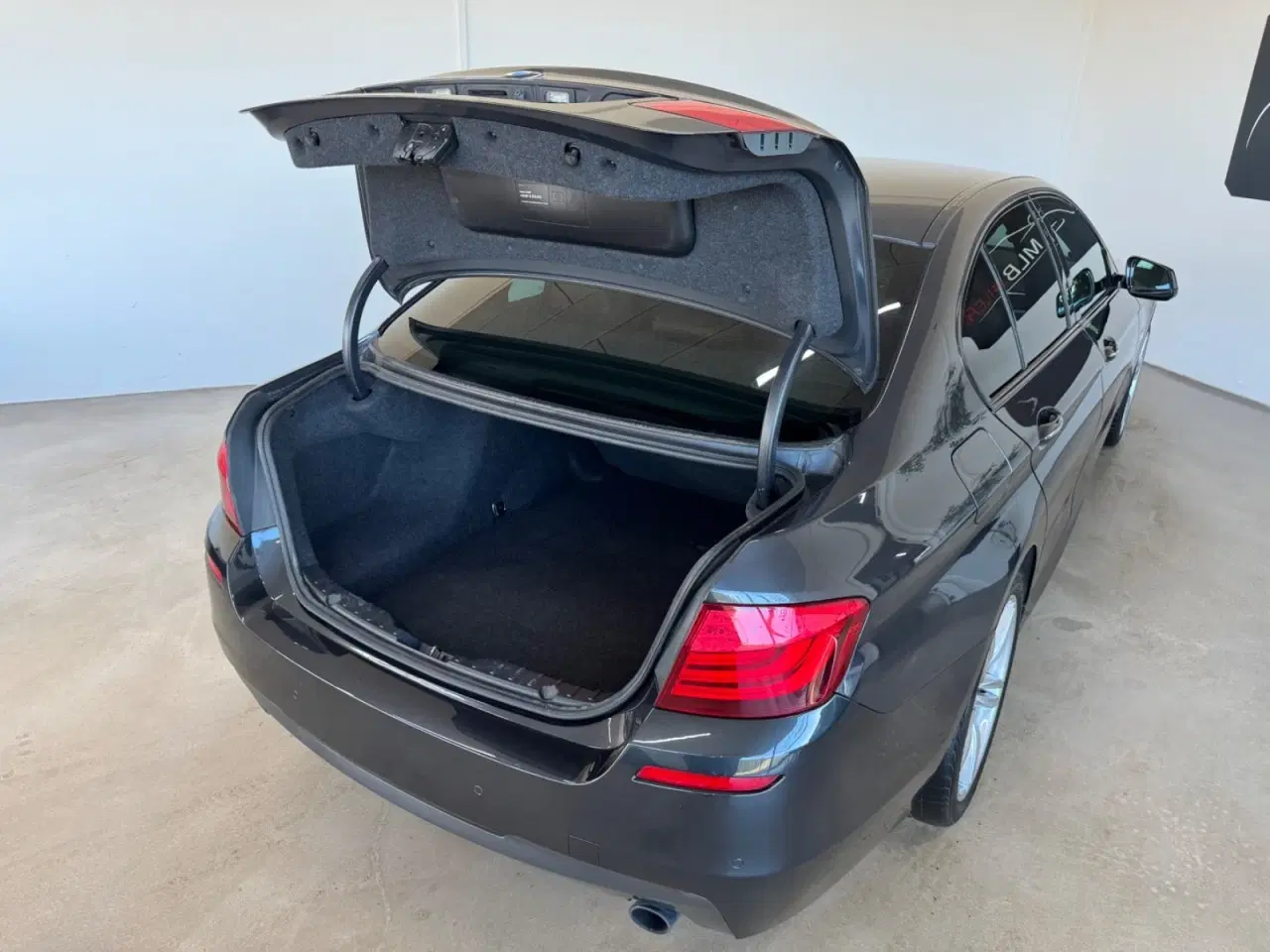 Billede 6 - BMW 535i 3,0 aut.