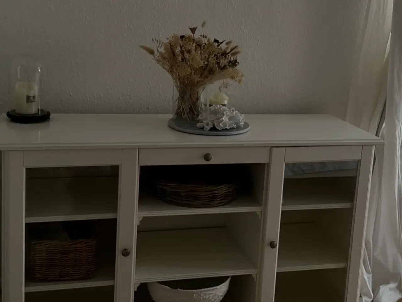 Billede 1 - Super HYGGELIG skænk 