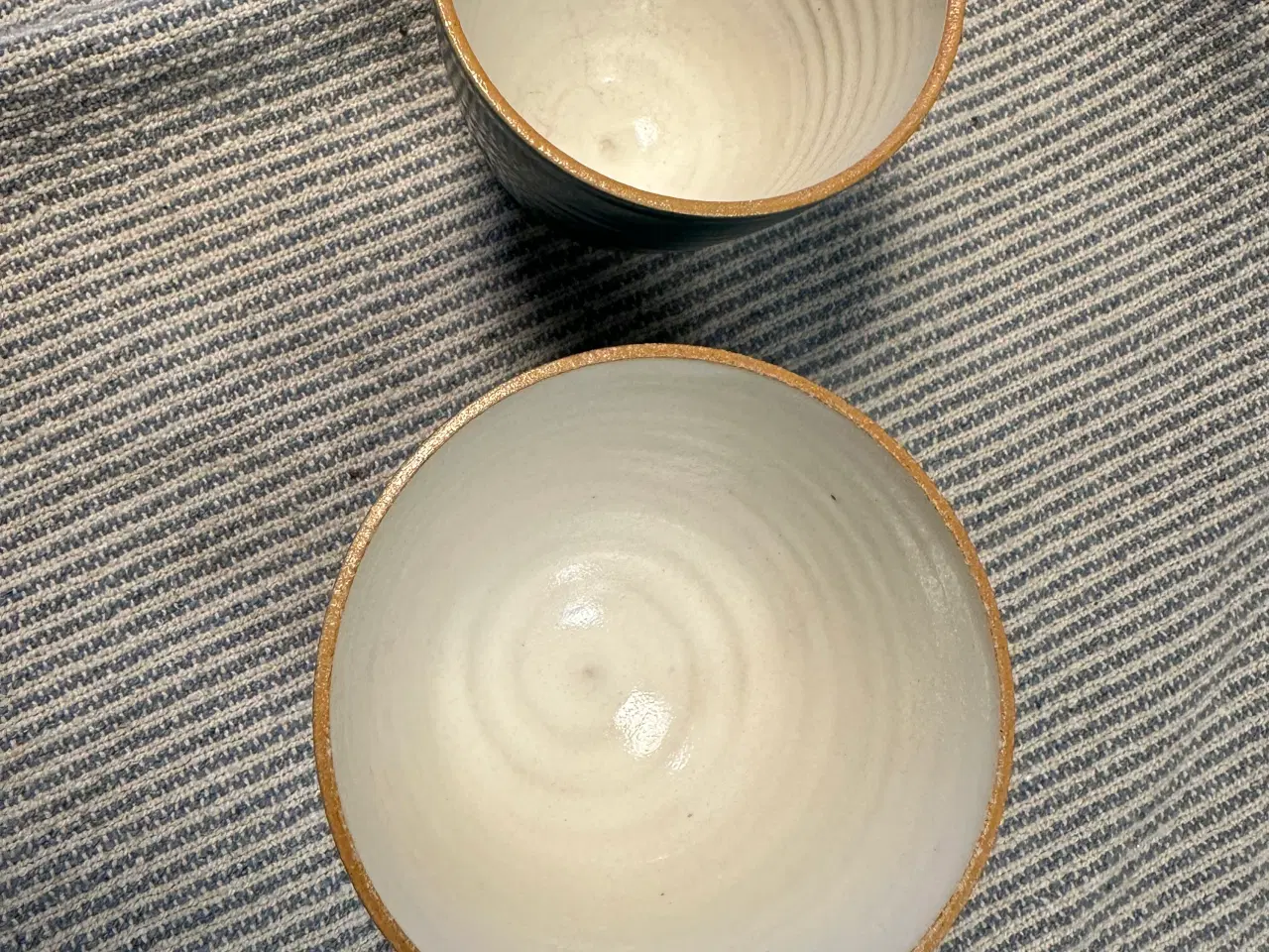 Billede 2 - Krus og skål med tekst fra Bruuns Keramik