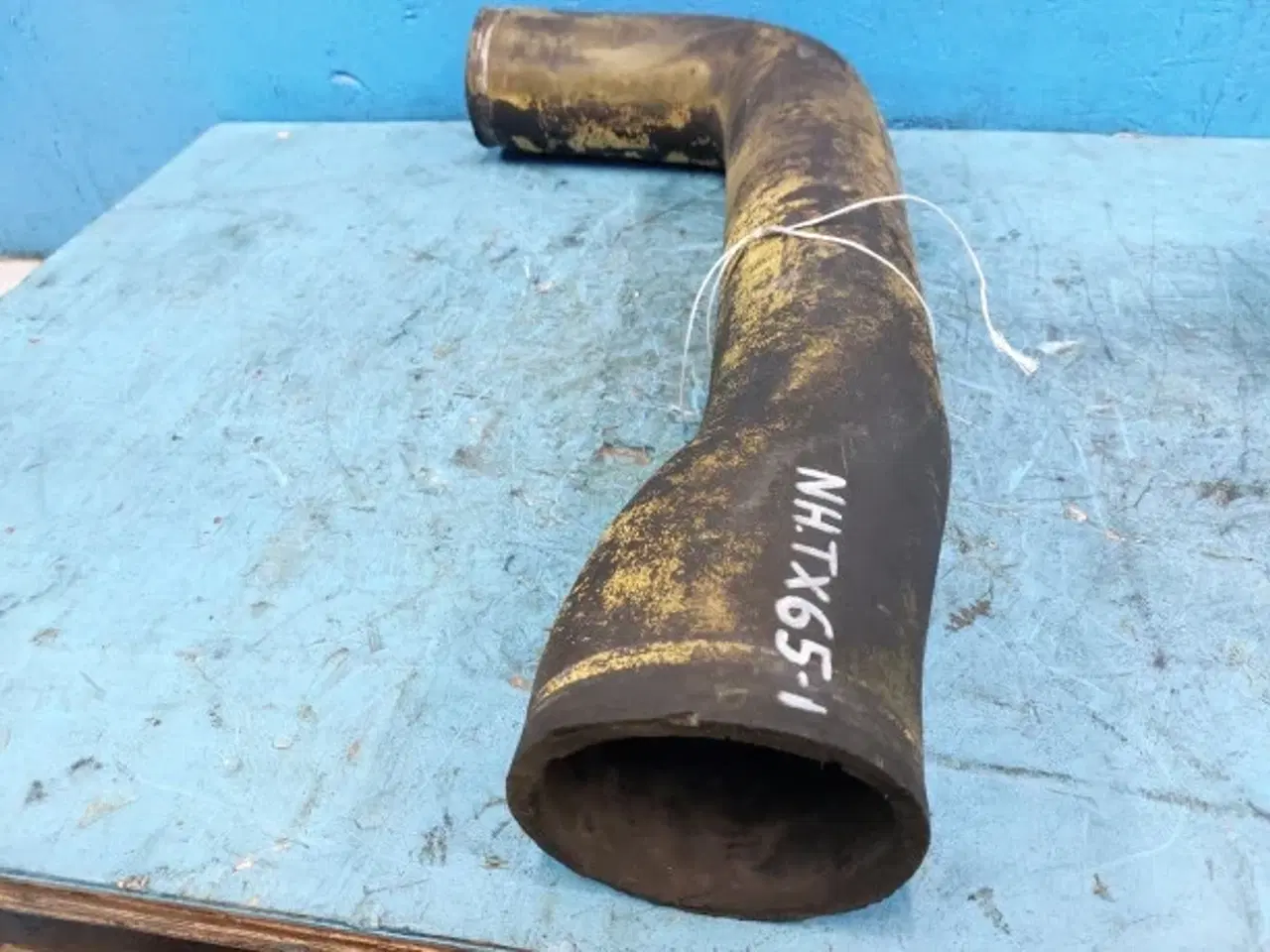 Billede 7 - New Holland TX65 Luftfilter Rør 89833693
