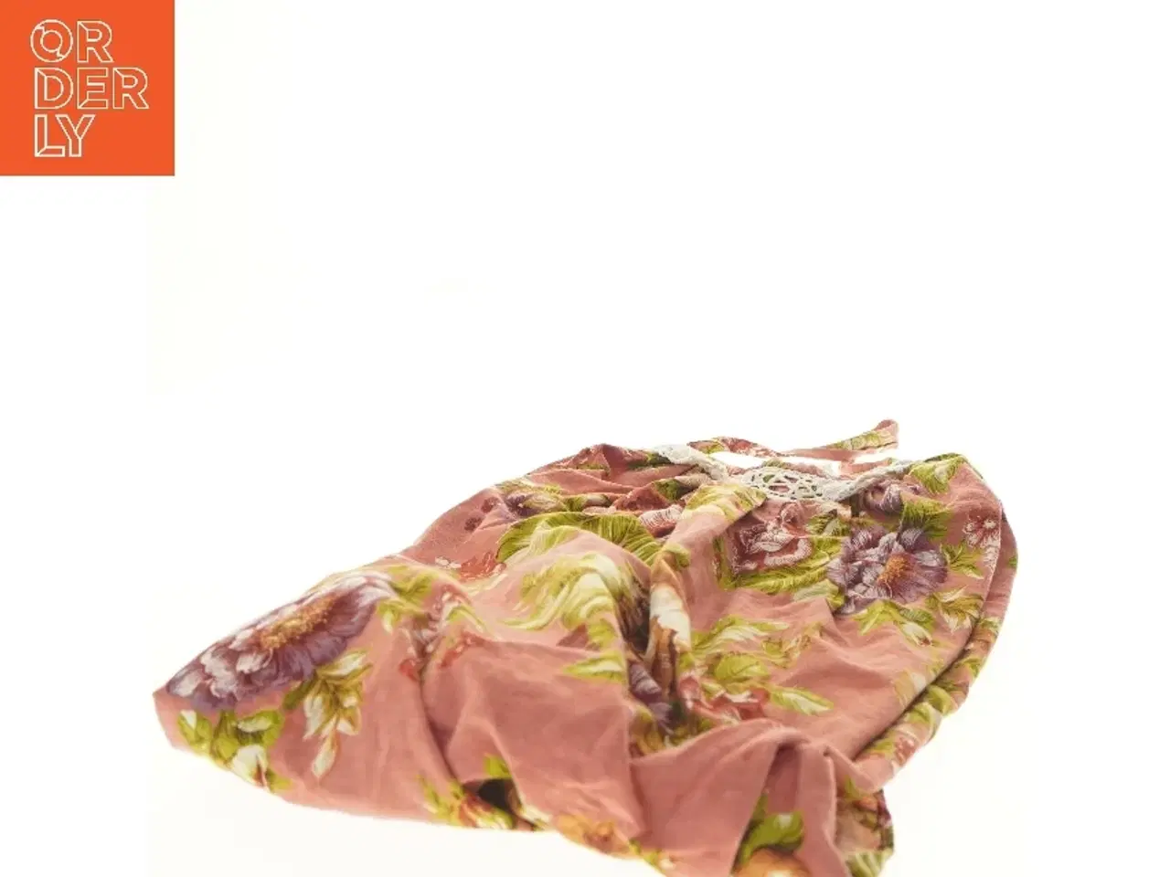 Billede 3 - Blomstret forklæde med blondekant (str. 113x80 cm)