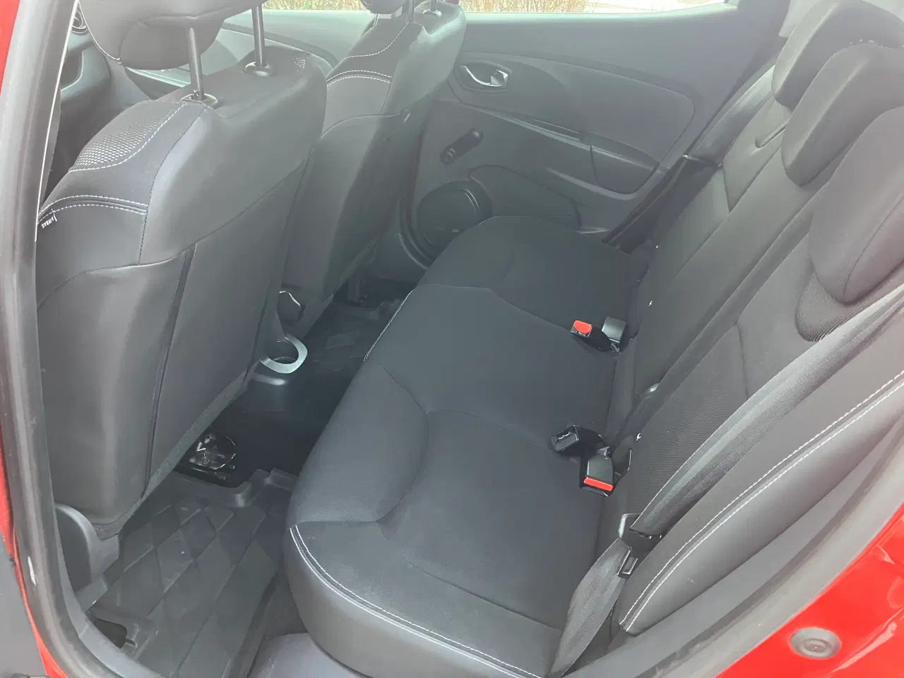 Billede 7 - Renault Clio IV 0,9 Limited Edition 5D. km92000