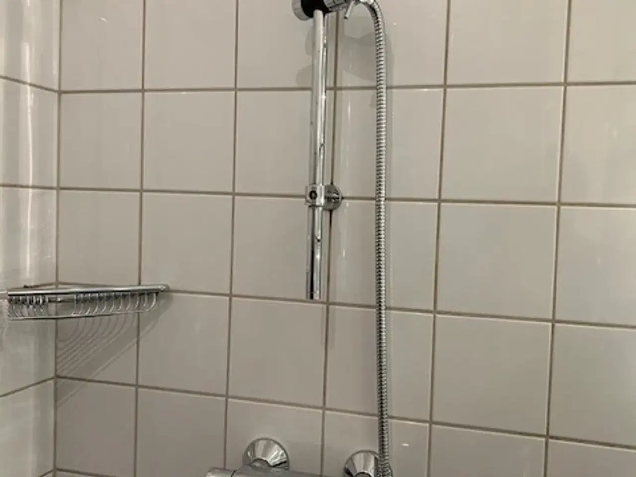 Billede 1 - Bruser VOLA / blandingsbatteri 