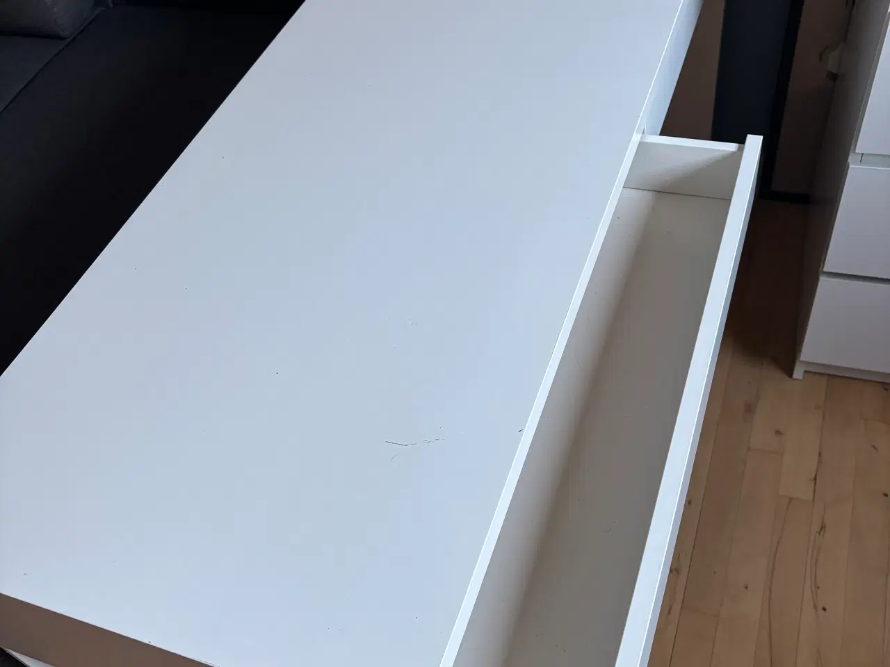 Billede 1 - Ikea skrivebord