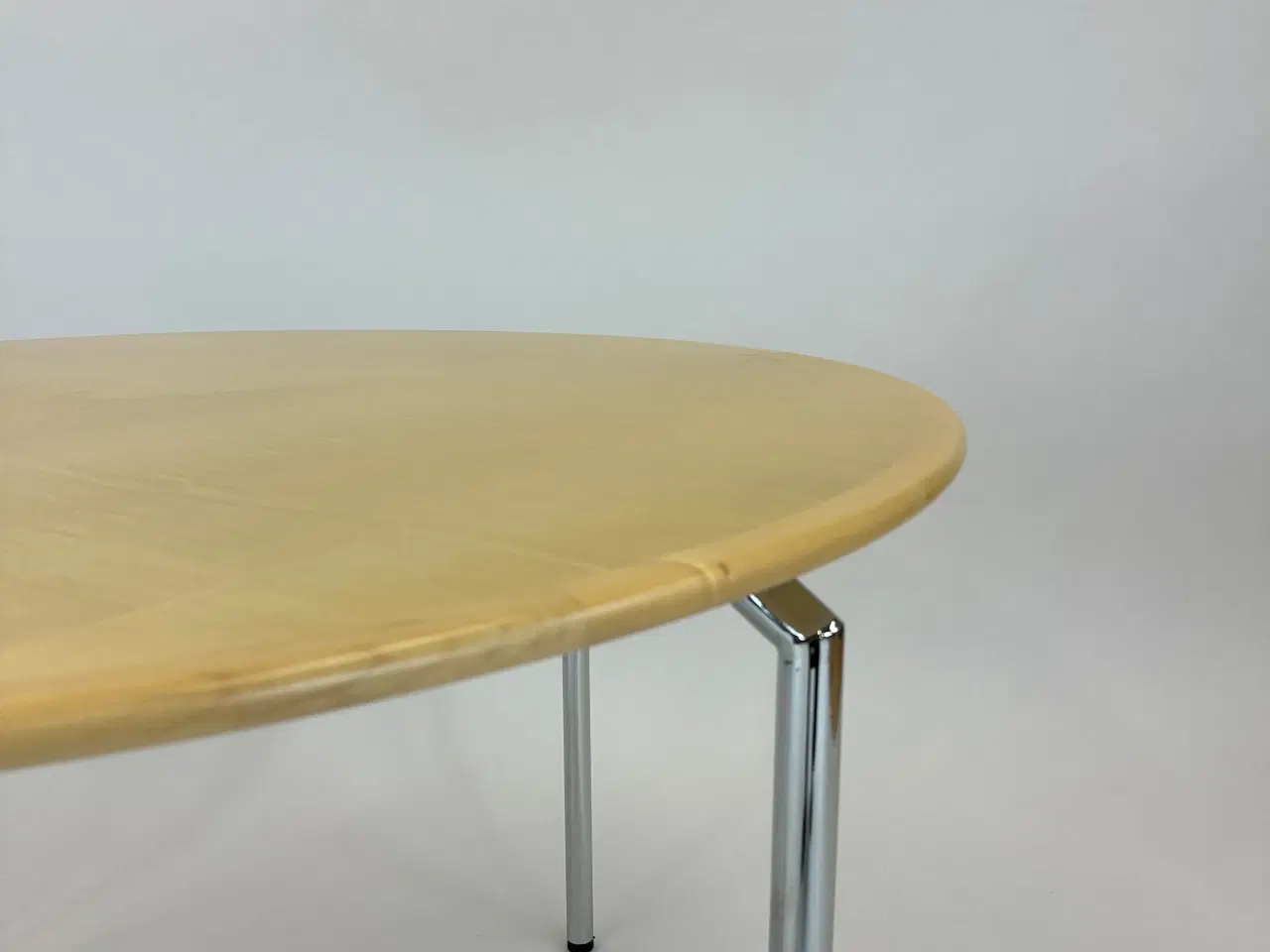 Billede 4 - Rundt Ahorn bord fra Magnus Olesen