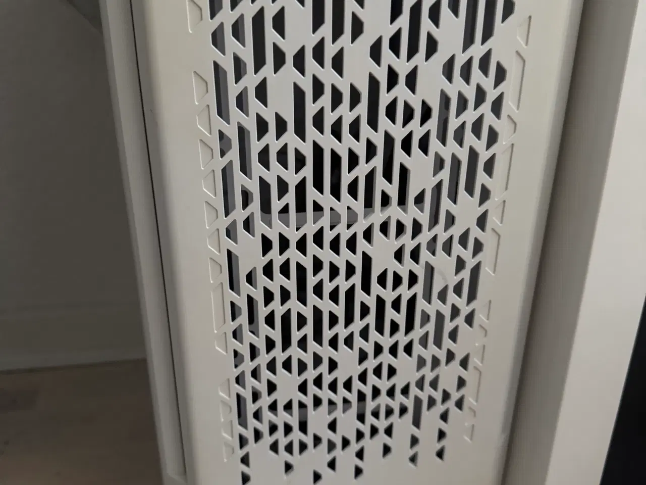 Billede 2 - Dutzo gaming kabinet